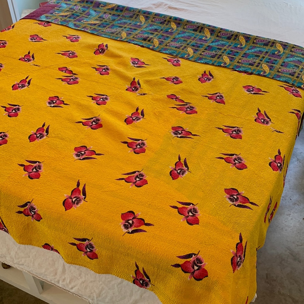 Kantha Beadspread Coverlet Blanket Quilt Twin/Full (Mustard/Multicolored)